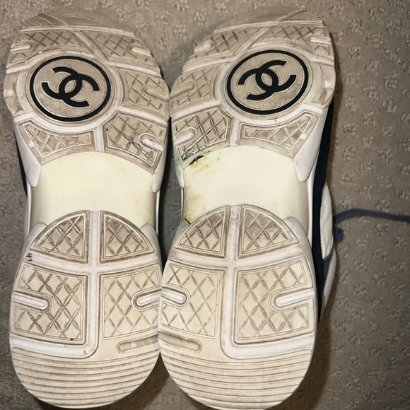 Chanel women’s sneakers in size 7.  Very popular style. Size 7. - Picture 8 of 8